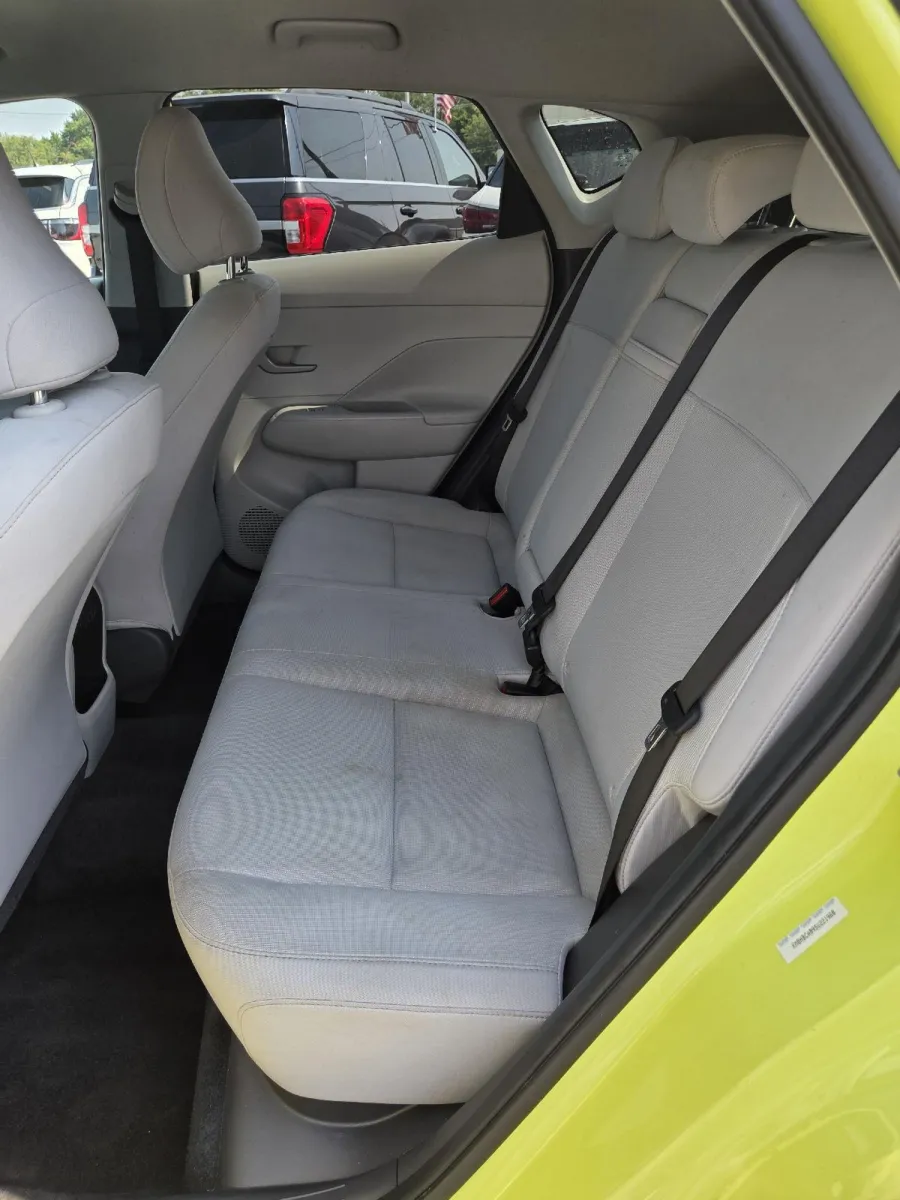 Hyundai Kona photo 16