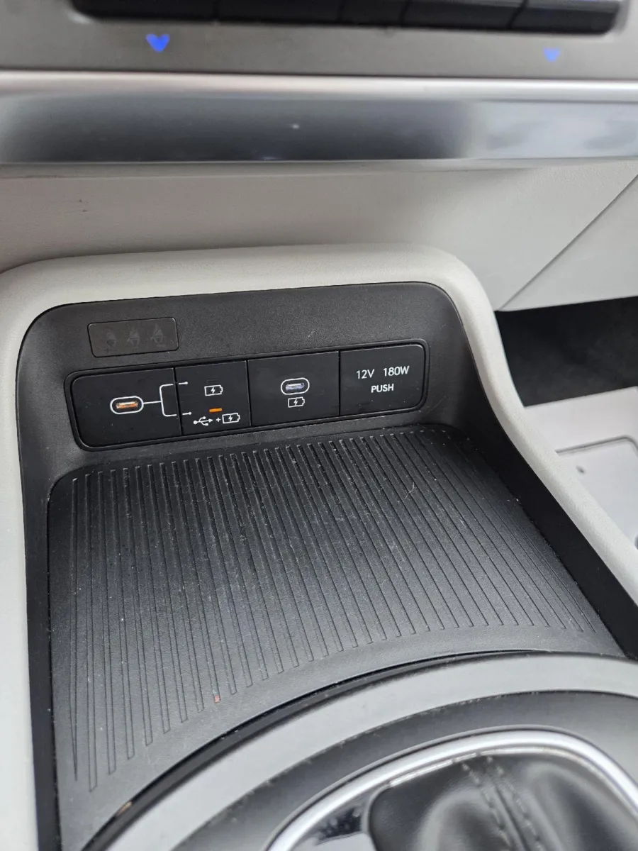 Hyundai Kona photo 24
