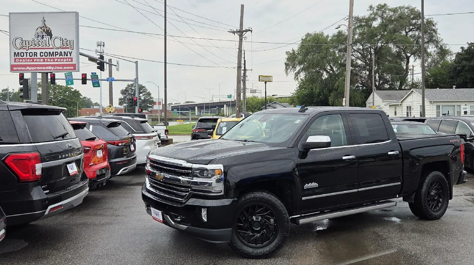 Black 2018 Chevrolet Silverado 1500 High Country for sale in Des Moines, IA