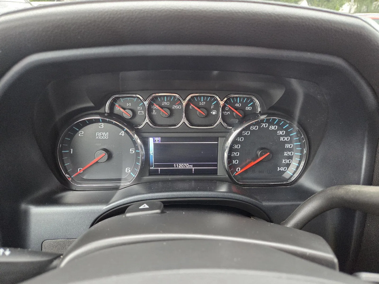Chevrolet Silverado photo 17