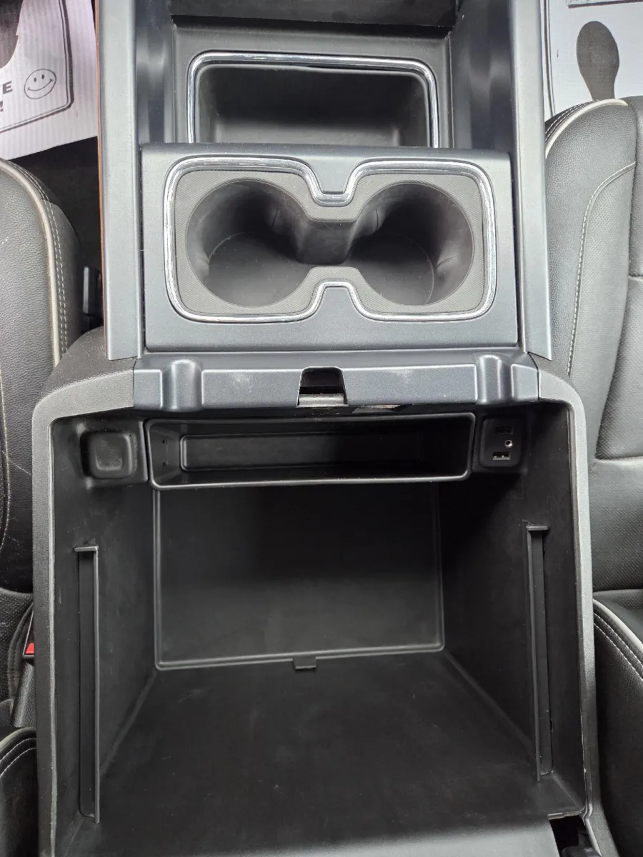Chevrolet Silverado photo 20
