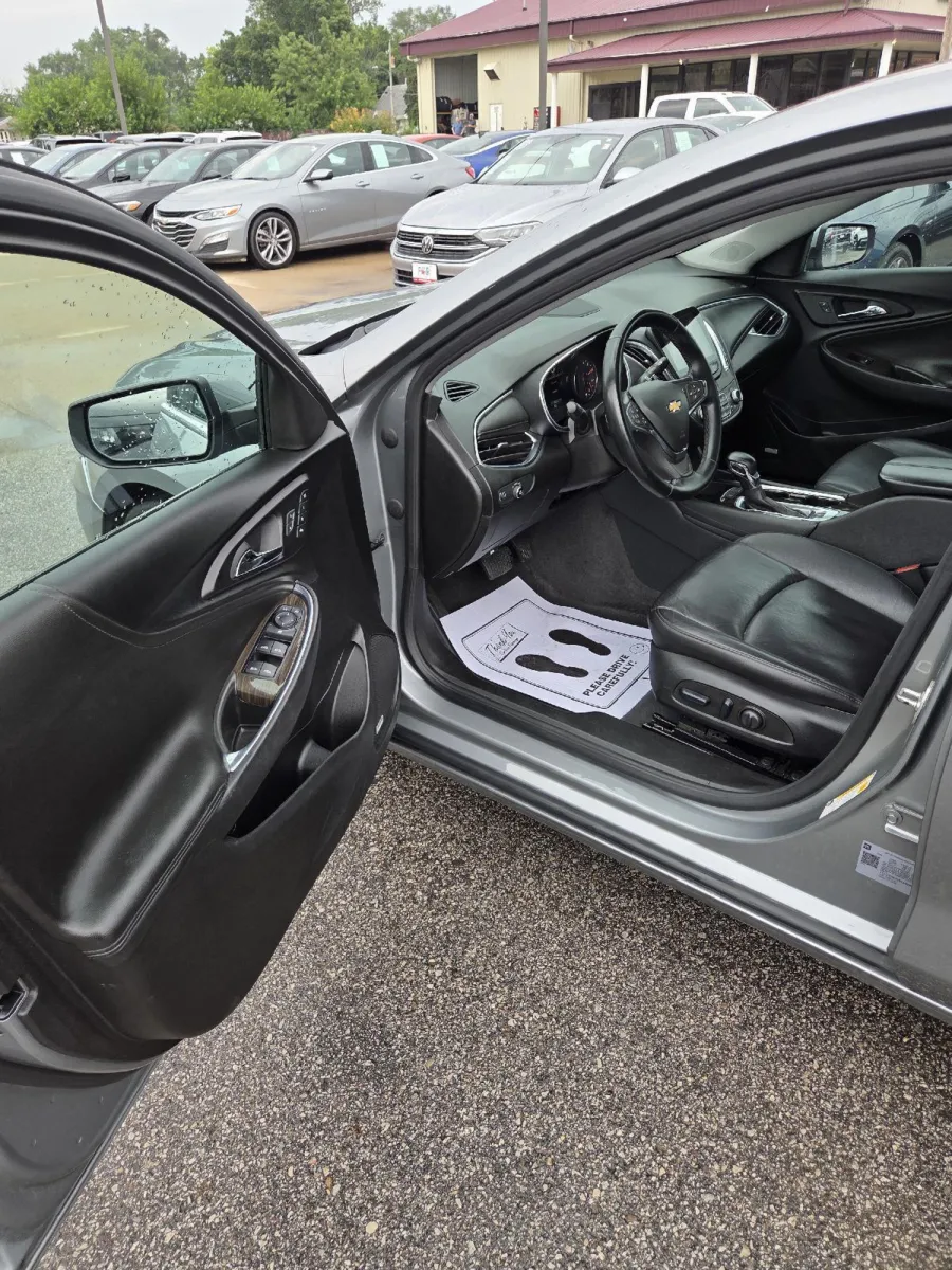 Chevrolet Malibu photo 12