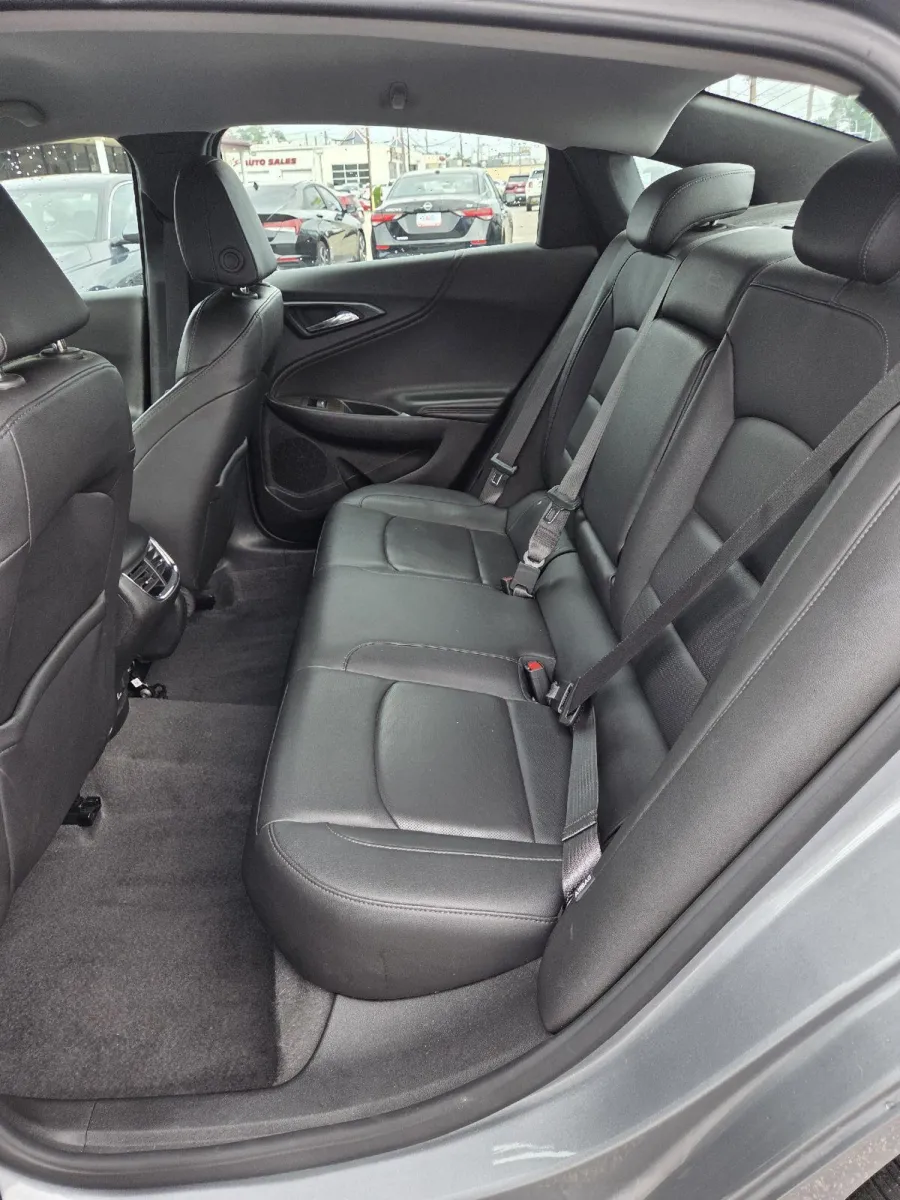Chevrolet Malibu photo 15