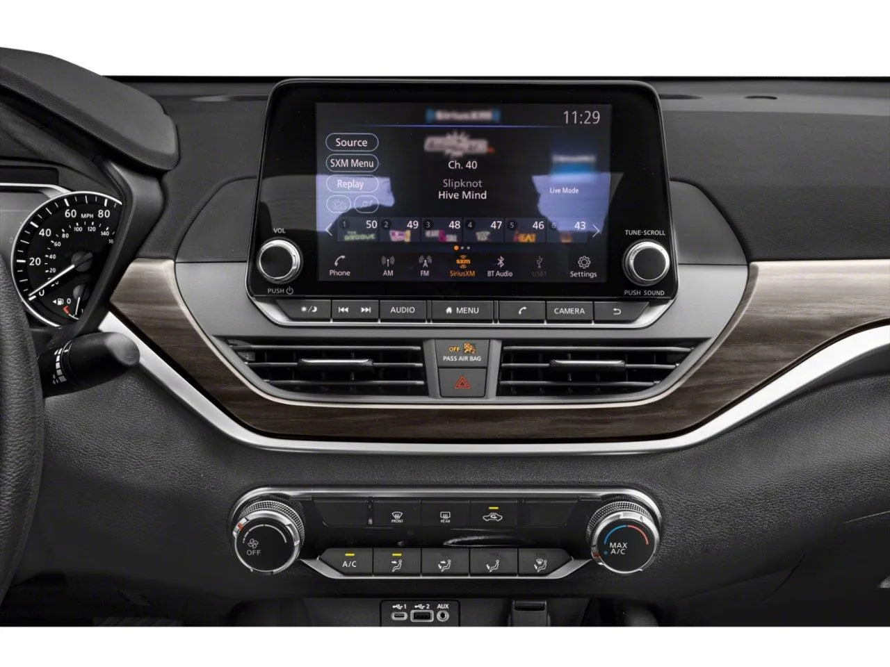 Nissan Altima photo 5