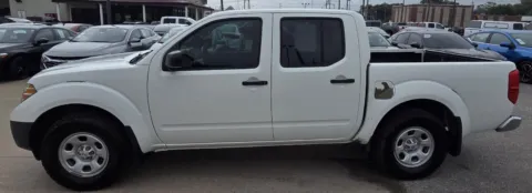 More photos of 2016 Nissan Frontier S at Capital City Motor Company, IA