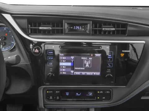 More photos of 2017 Toyota Corolla SE at Capital City Motor Company, IA