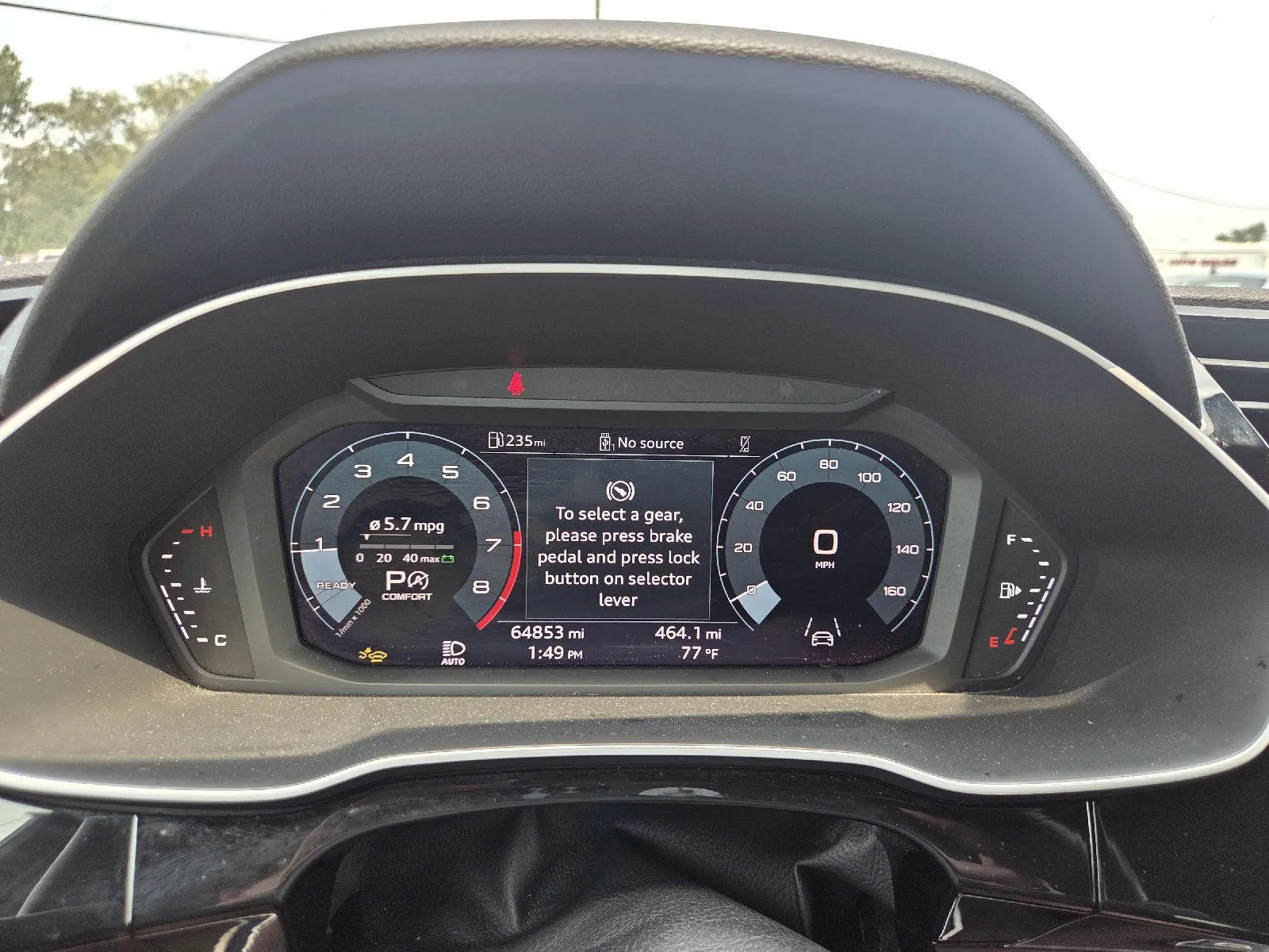 Audi Q3 photo 19
