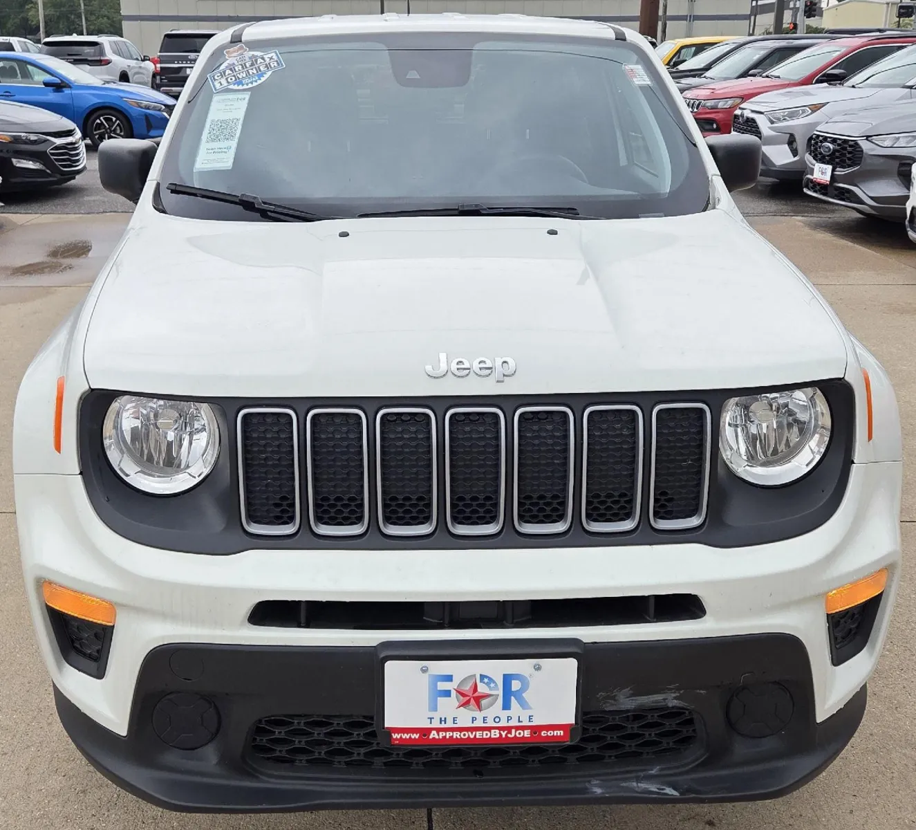 Jeep Renegade photo 3