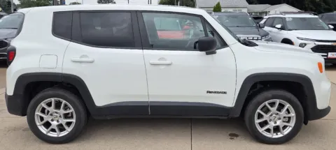 More photos of 2023 Jeep Renegade Latitude at Capital City Motor Company, IA