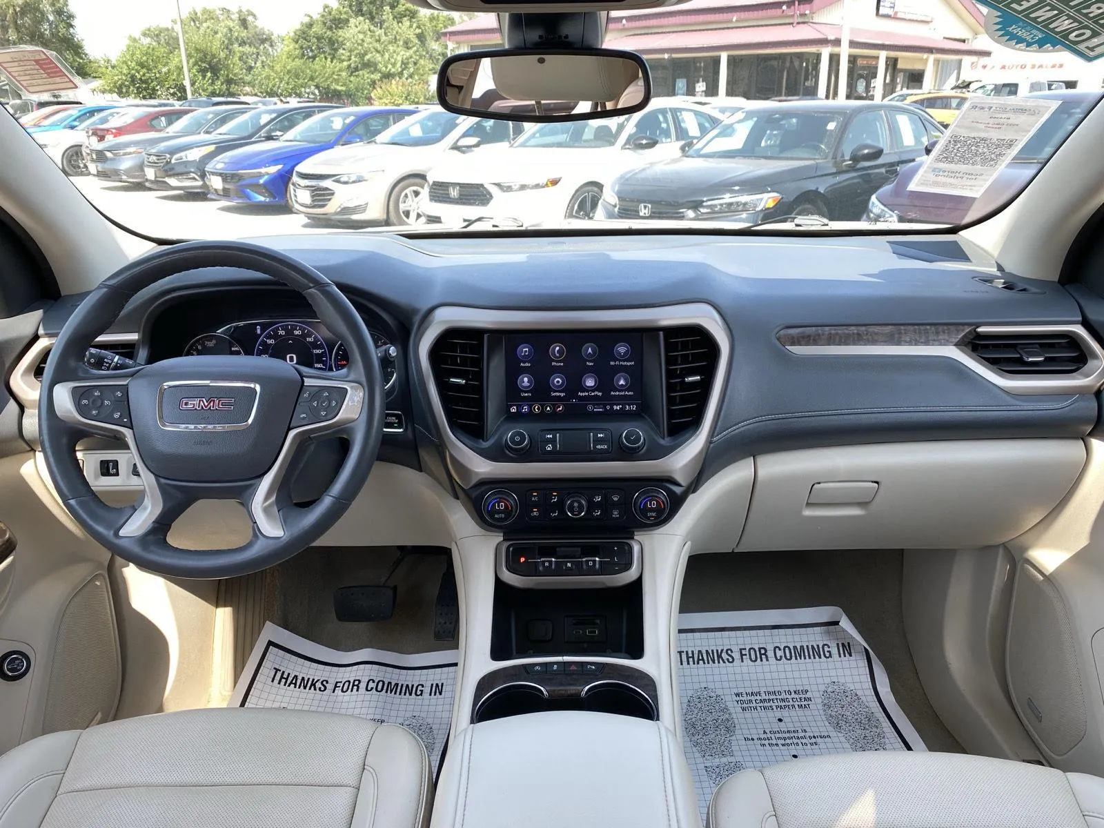 GMC Acadia photo 19