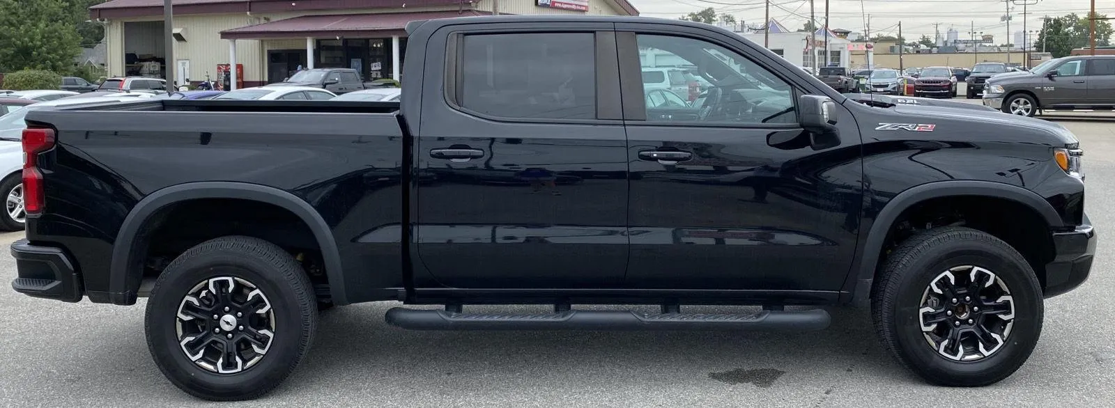 Chevrolet Silverado photo 6