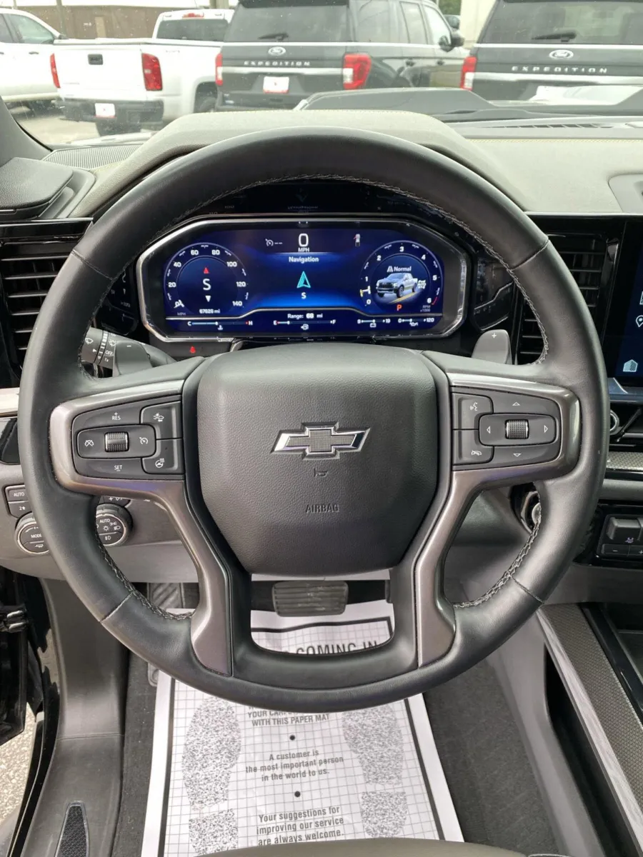 Chevrolet Silverado photo 20