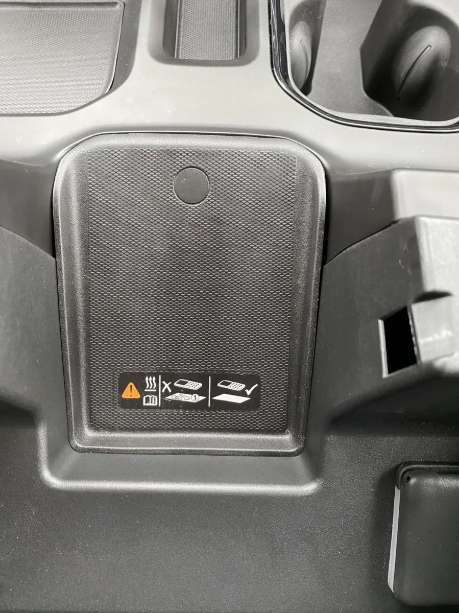 Chevrolet Silverado photo 25
