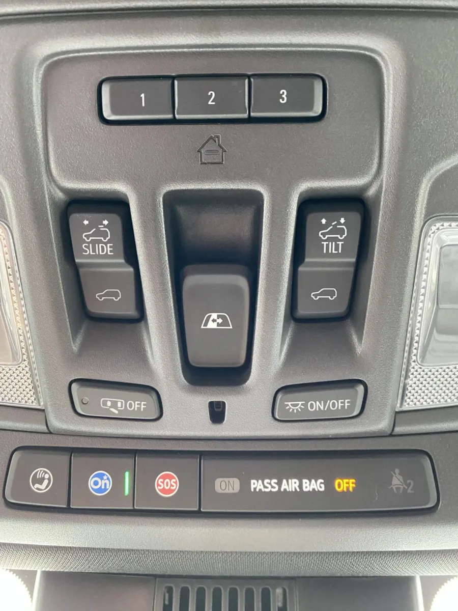 Chevrolet Silverado photo 27