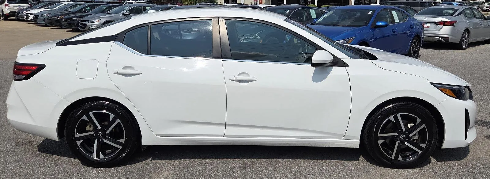 Nissan Sentra photo 6