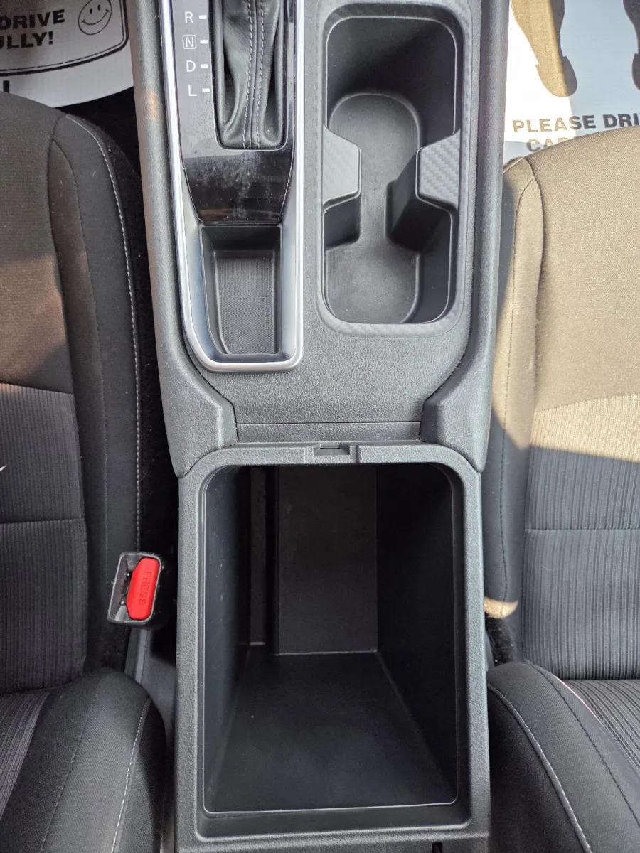 Nissan Sentra photo 21