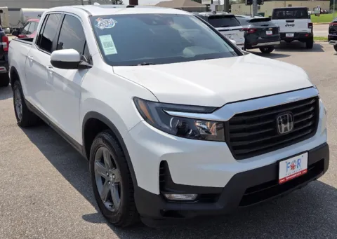 Photos of 2023 HONDA RIDGELINE RTL for sale in Des Moines, IA at Capital City Motor Company