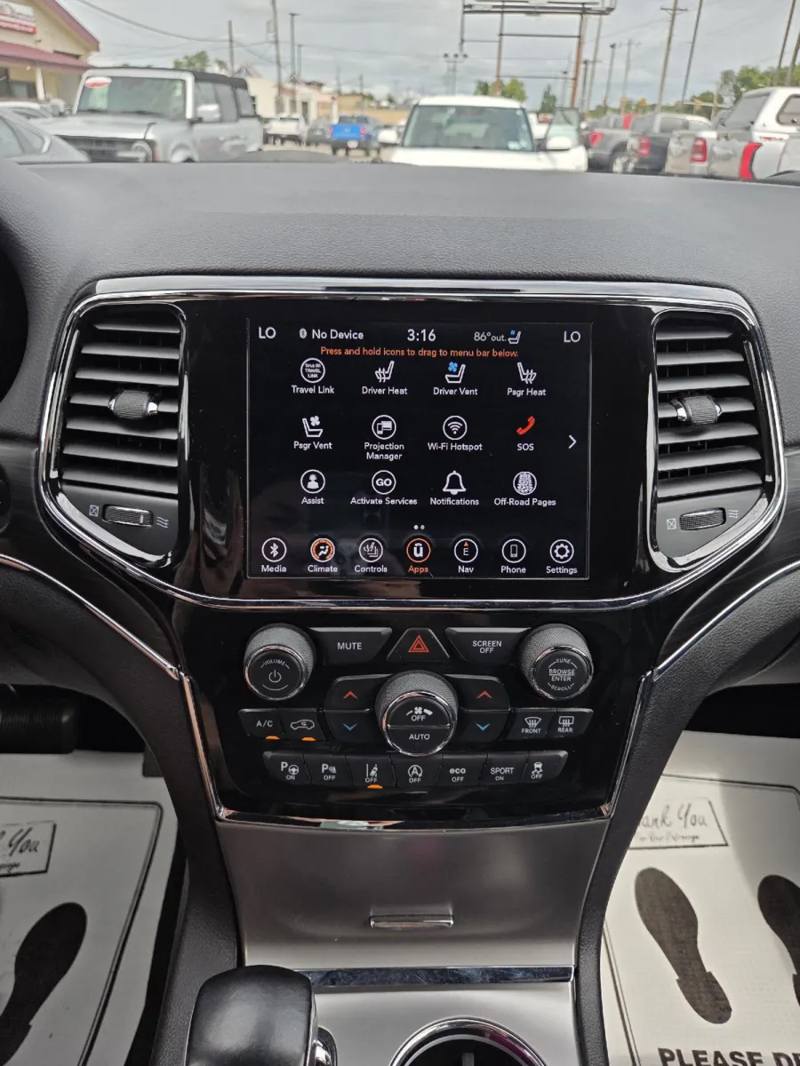 Jeep Grand Cherokee photo 21