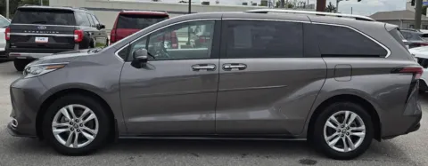 More photos of 2022 Toyota Sienna Limited 7-Passenger at Capital City Motor Company, IA