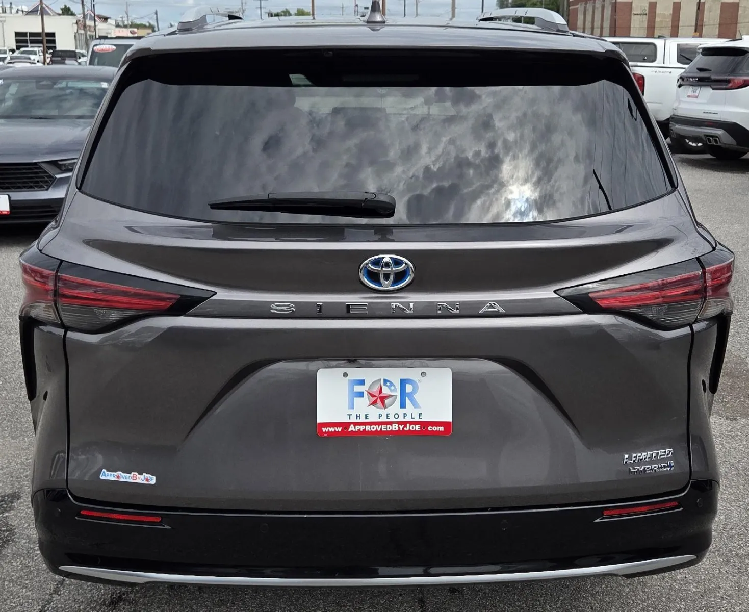 Toyota Sienna photo 9