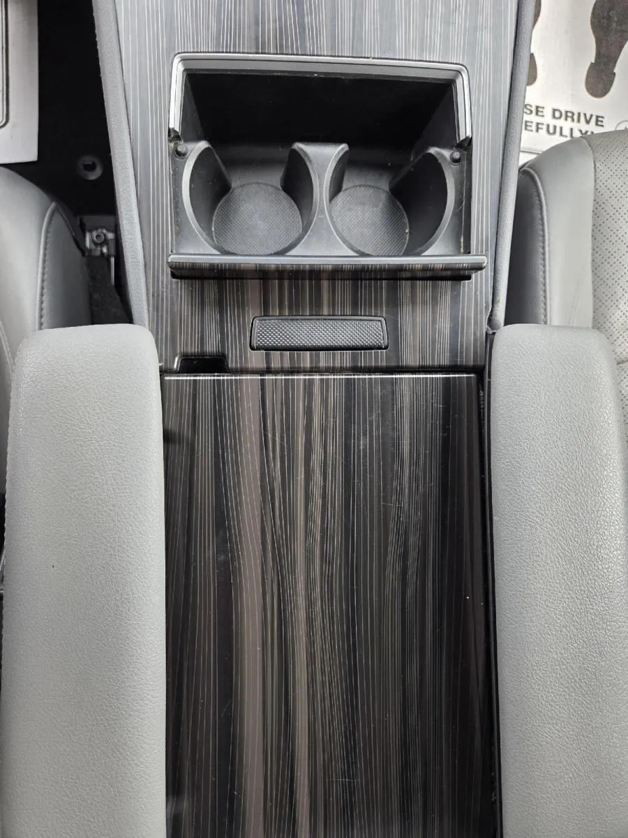 Toyota Sienna photo 24