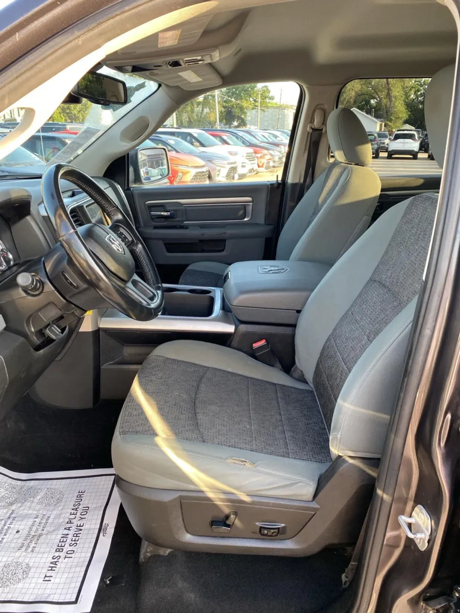 Ram 1500 photo 12