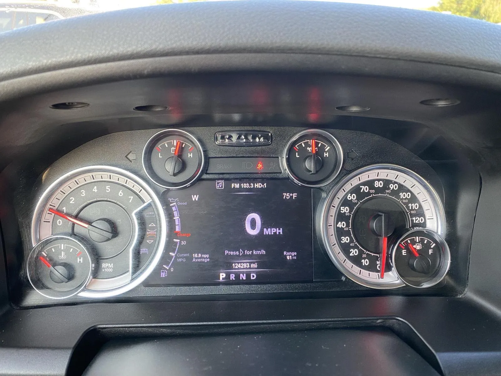 Ram 1500 photo 18
