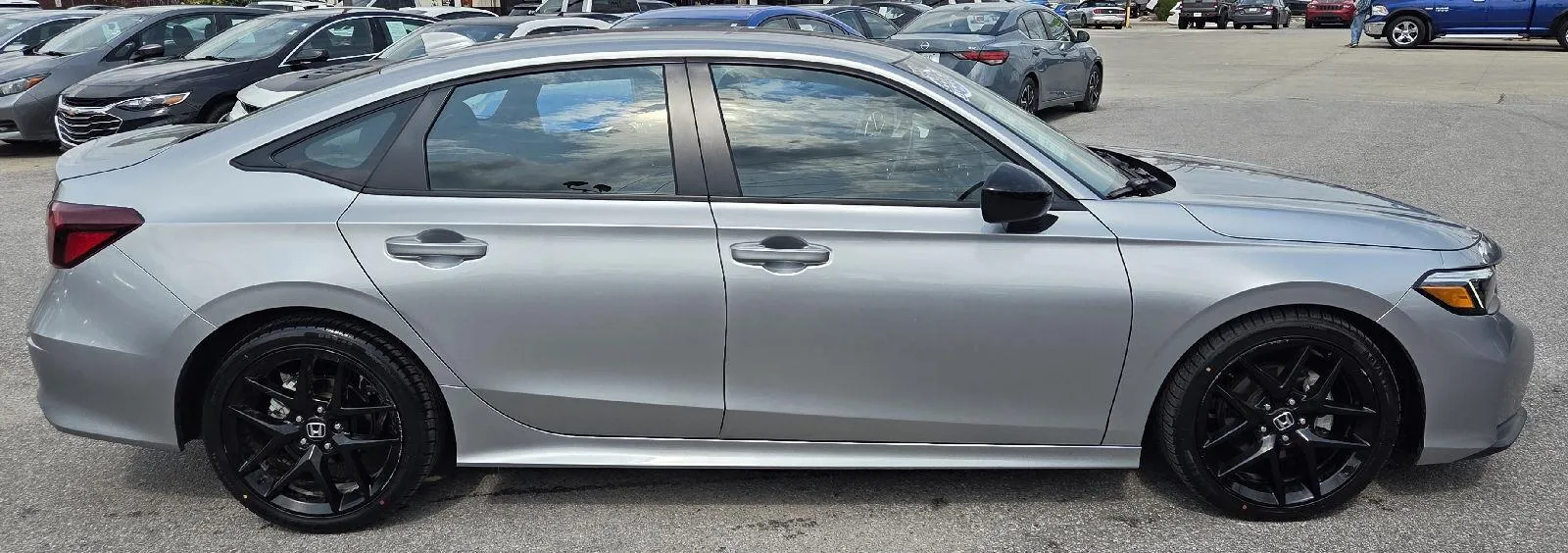 Honda Civic photo 6