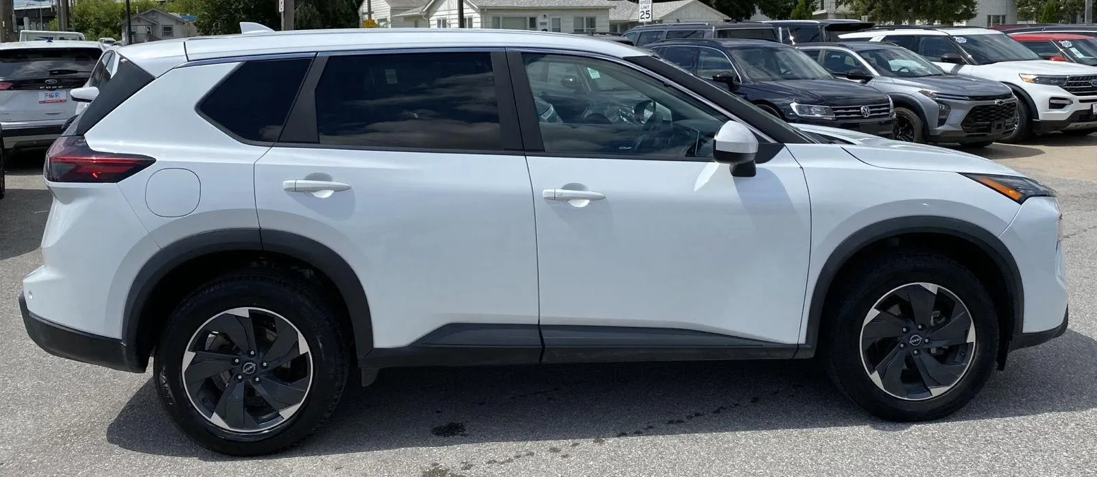 Nissan Rogue photo 6