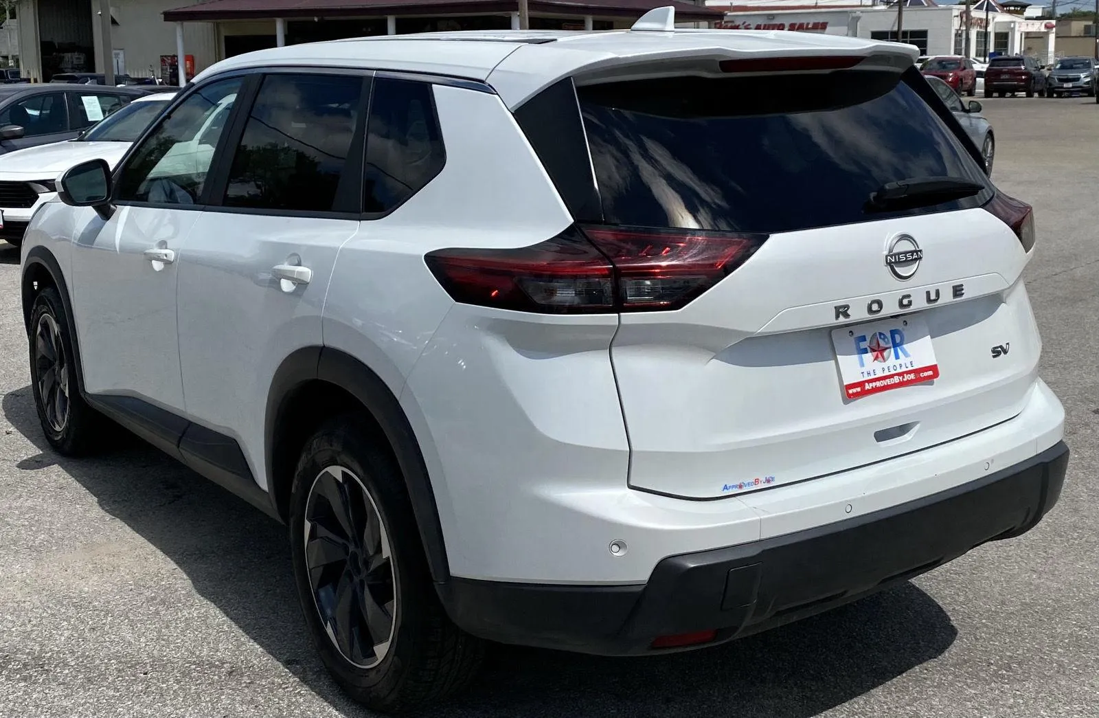 Nissan Rogue photo 8