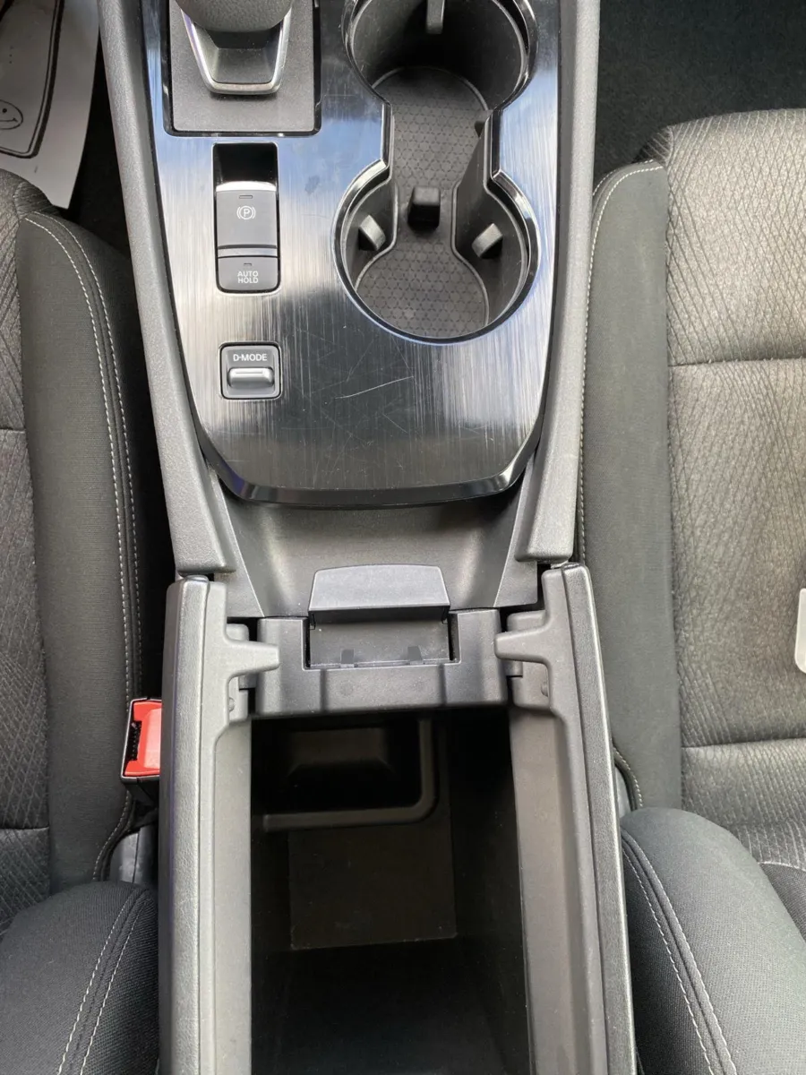 Nissan Rogue photo 23