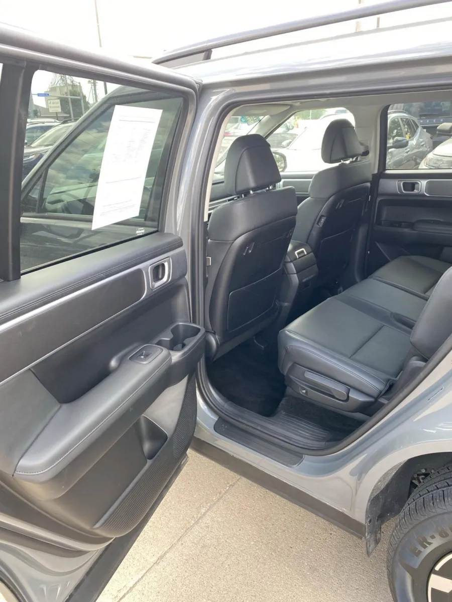 Hyundai Santa Fe photo 16