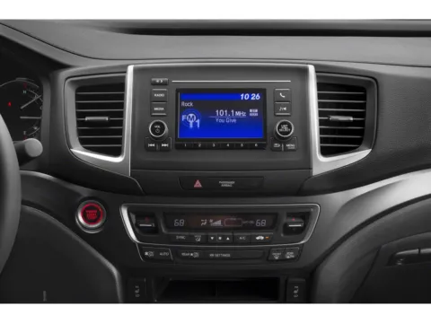 More photos of 2019 Honda Ridgeline RTL at Capital City Motor Company, IA