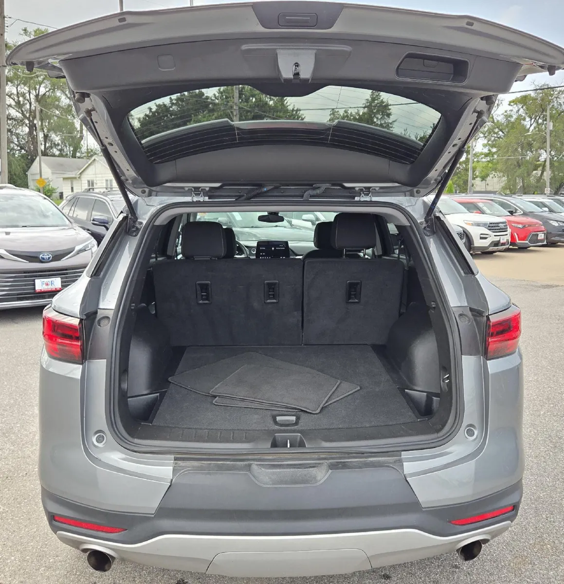 Chevrolet Blazer photo 10