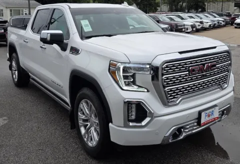 Photos of 2021 GMC Sierra 1500 Denali for sale in Des Moines, IA at Capital City Motor Company