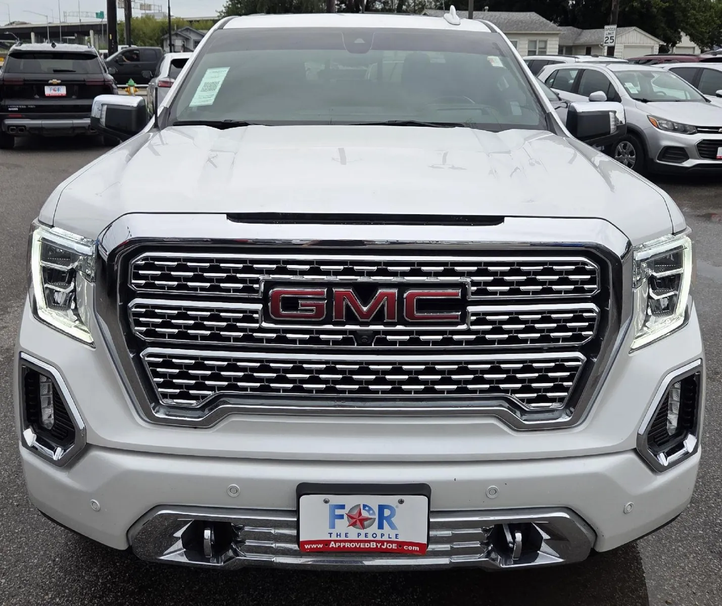GMC Sierra photo 3