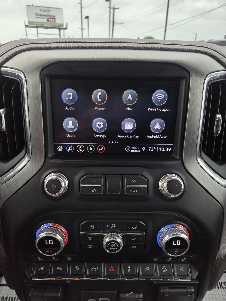 GMC Sierra photo 19