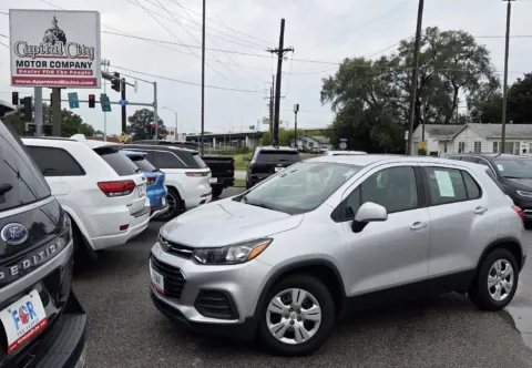 Silver 2018 Chevrolet Trax LS for sale in Des Moines, IA
