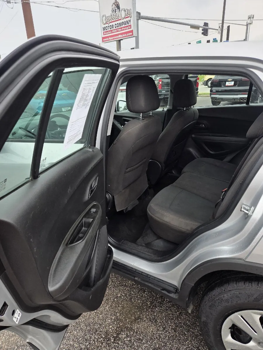 Chevrolet Trax photo 14
