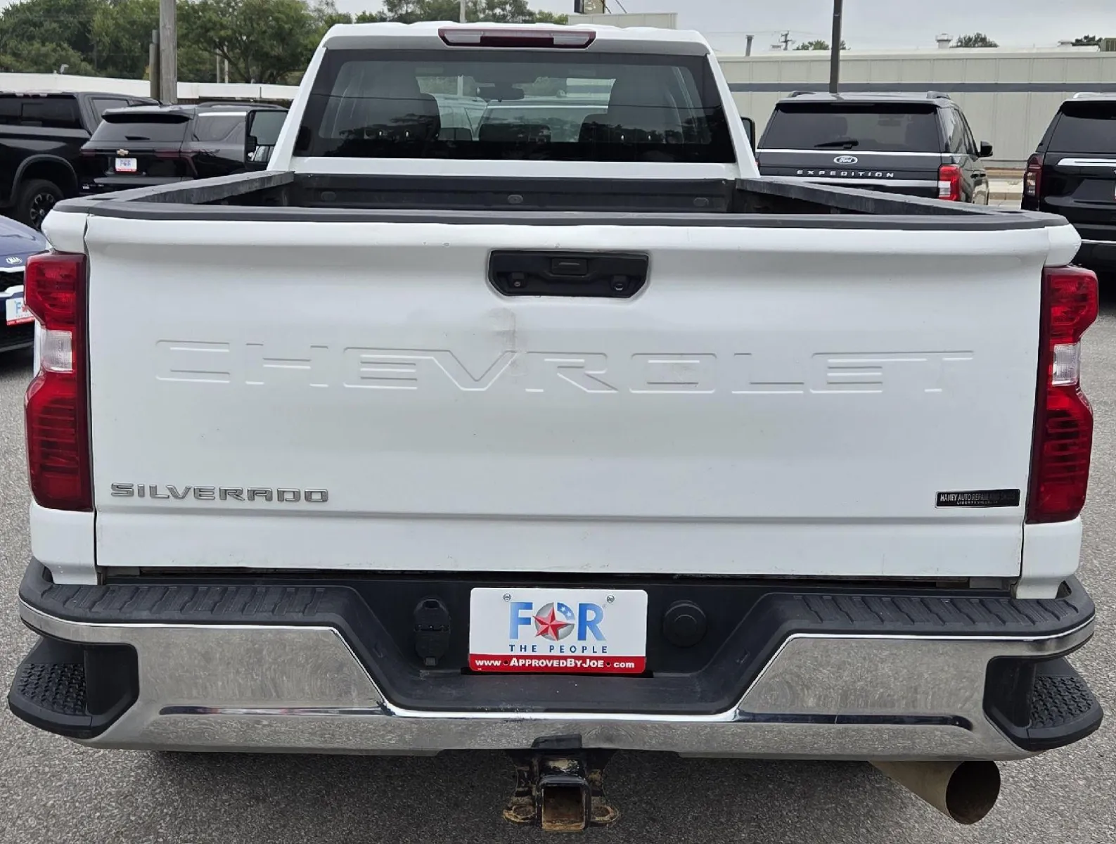 Chevrolet 3500HD photo 9