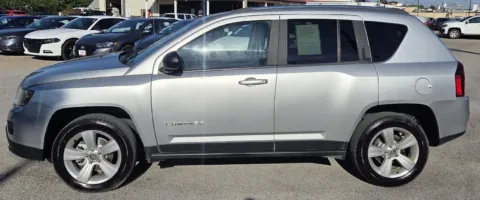 More photos of 2014 Jeep Compass Sport at Capital City Motor Company, IA