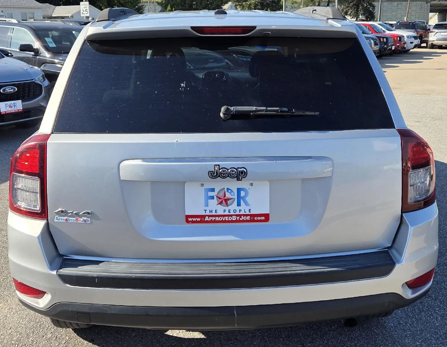 Jeep Compass photo 9
