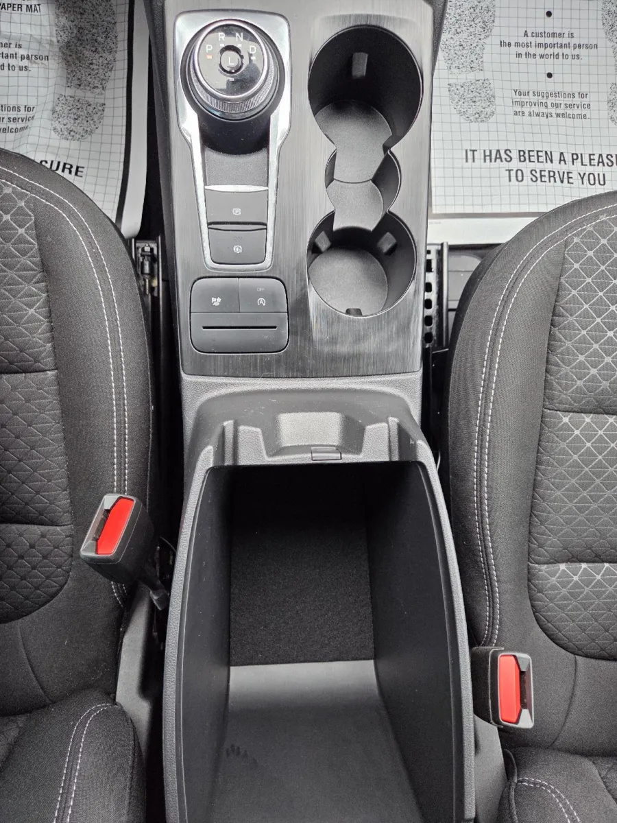 Ford Escape photo 22