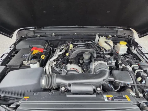 More photos of 2022 Jeep Gladiator Altitude at Capital City Motor Company, IA