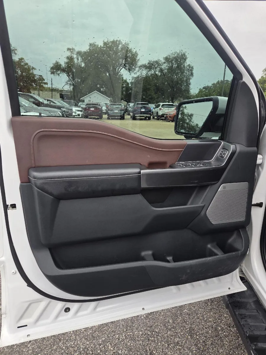 Ford F-150 photo 13