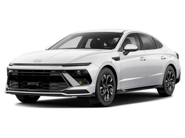 White 2025 Hyundai Sonata SEL for sale in Des Moines, IA