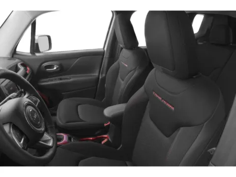 More photos of 2018 Jeep Renegade Trailhawk at Capital City Motor Company, IA
