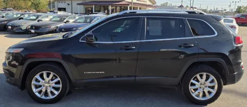 More photos of 2016 Jeep Cherokee Limited at Capital City Motor Company, IA