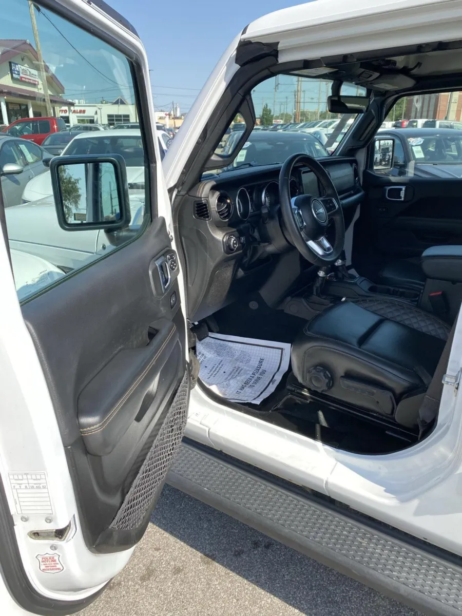 Jeep Gladiator photo 11