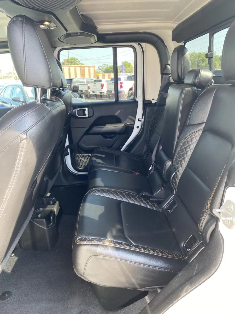 Jeep Gladiator photo 14